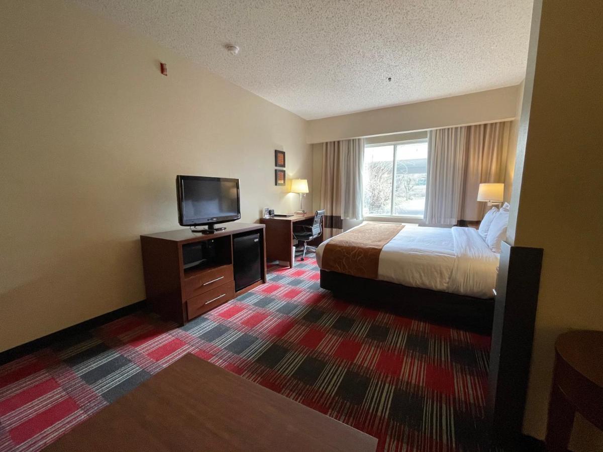 Comfort Suites Near Vancouver Mall Εξωτερικό φωτογραφία