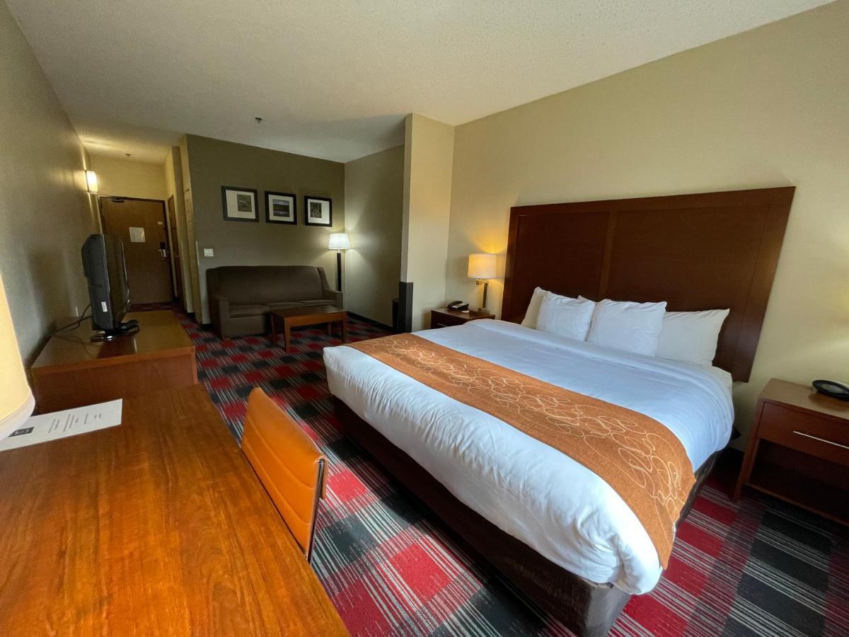 Comfort Suites Near Vancouver Mall Εξωτερικό φωτογραφία