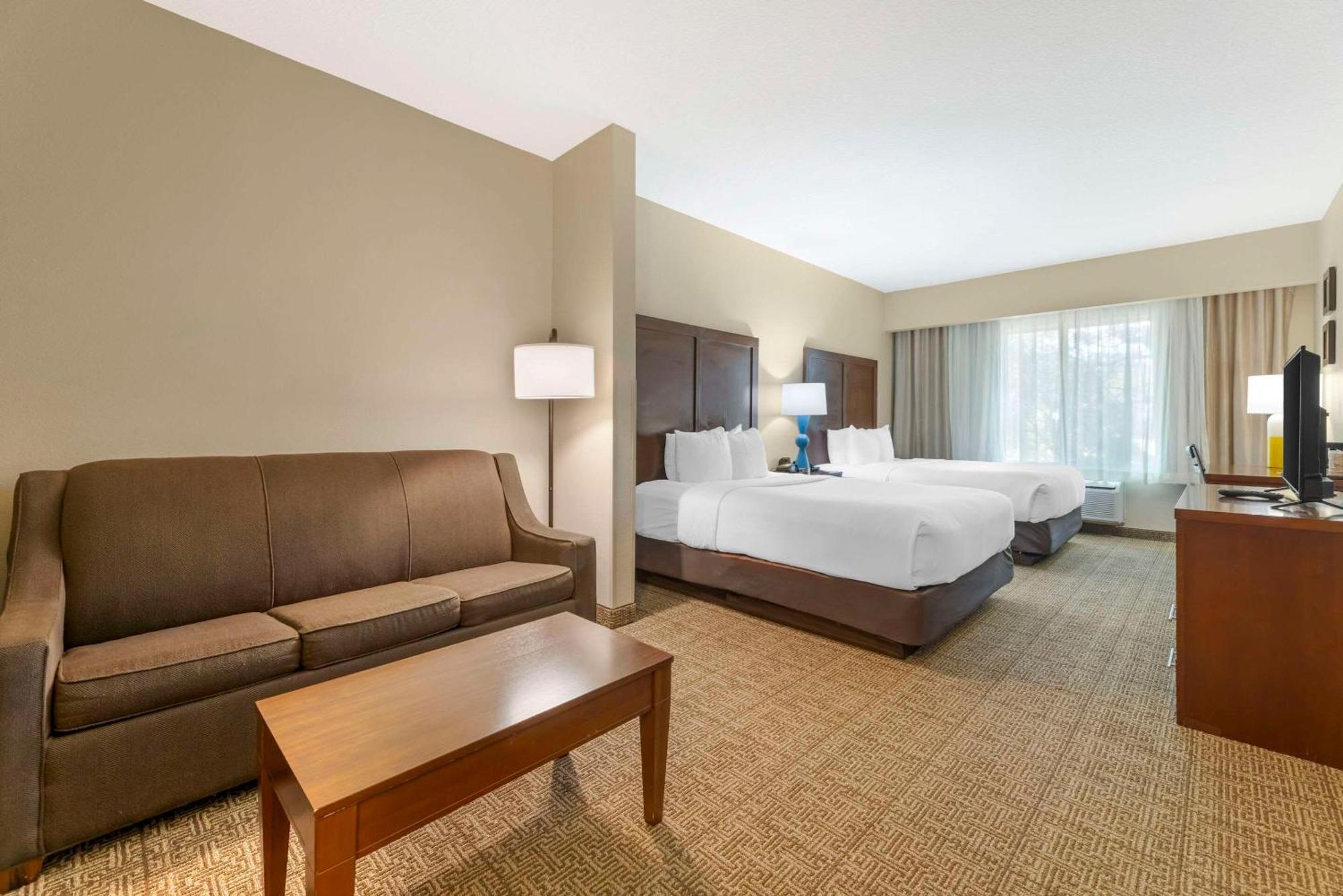 Comfort Suites Near Vancouver Mall Εξωτερικό φωτογραφία