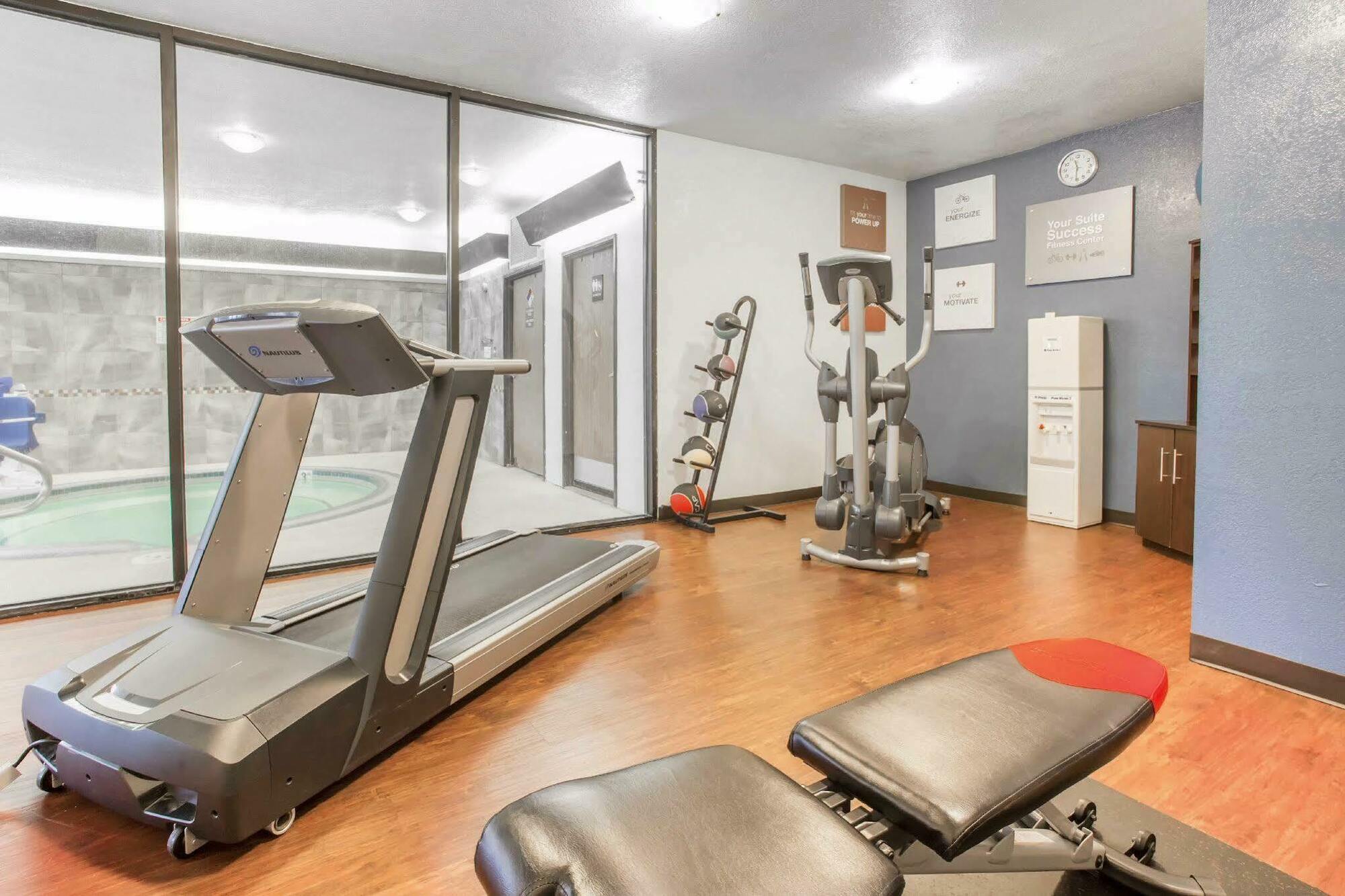 Comfort Suites Near Vancouver Mall Εξωτερικό φωτογραφία